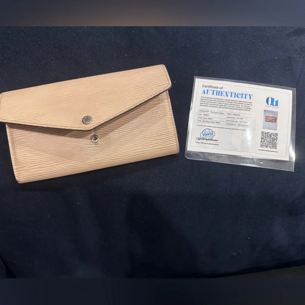 Louis Vuitton Epi Beige Sarah Wallet